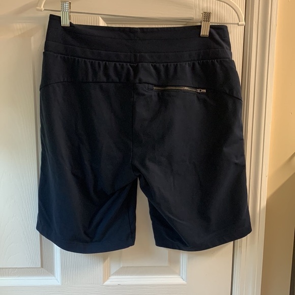 Athleta navy short drawstring waist size small drawstring waist 9” length - Picture 5 of 9